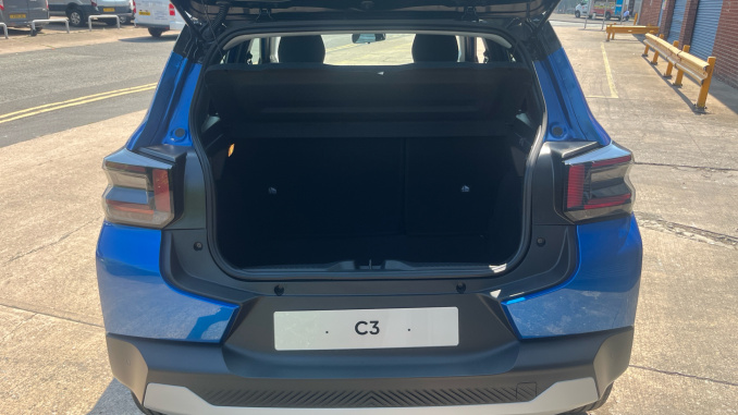 Citroen C3 1.2 Turbo Plus 5dr Petrol Hatchback - Image 4